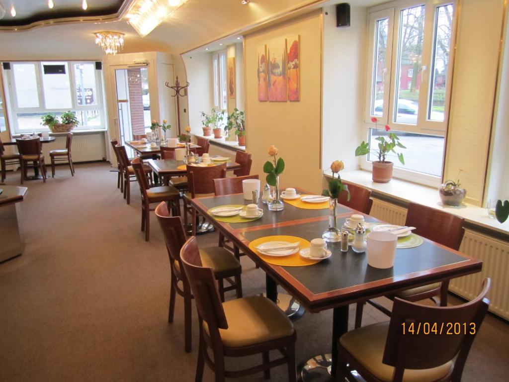 Hotel Corso アルスドルフ エクステリア 写真